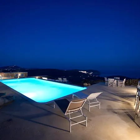 Luxury Athena In Georgia - Breathtaking Sea View And Pool Front Apartment